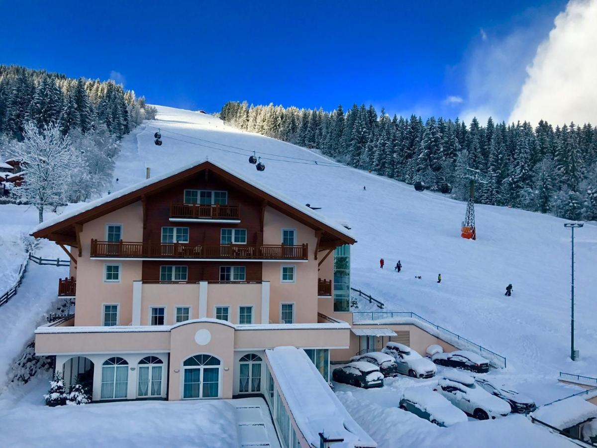 Hotel Vierjahreszeiten Flachau Exteriér fotografie